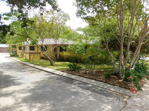 414 Kings Ct #B, San Antonio, TX 78212