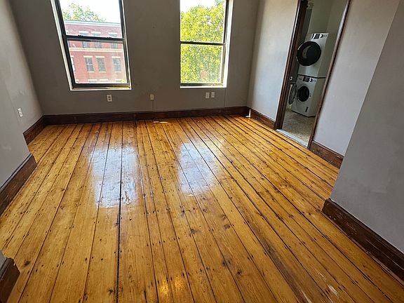2nd image of 669 Massachusetts Ave #3