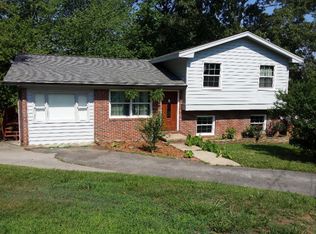 423 Cherokee Way NW, Dalton, GA 30721