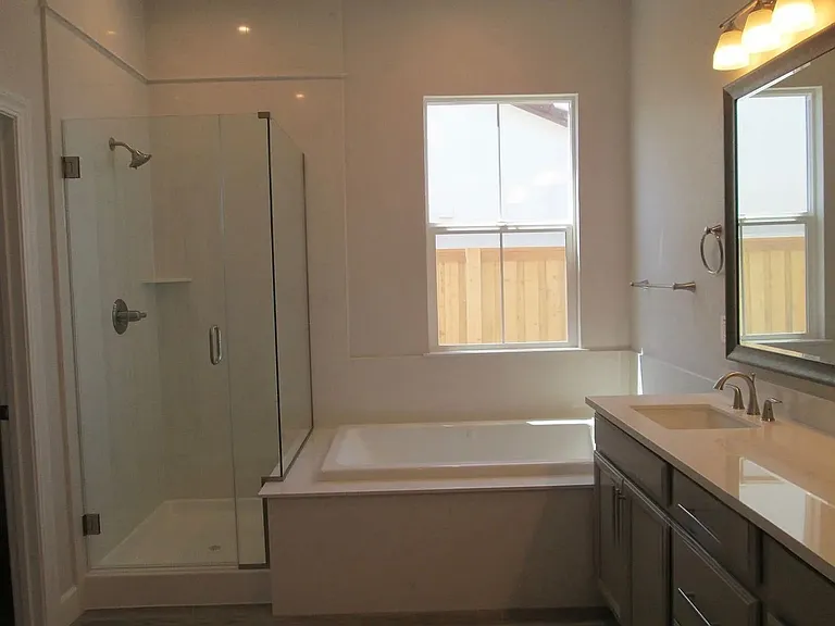 1220 Rutgers Way — Photo 7