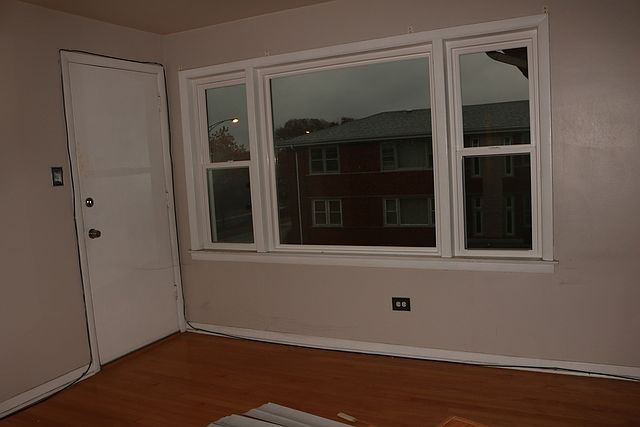 2nd image of 4149 W 79th St APT 3S