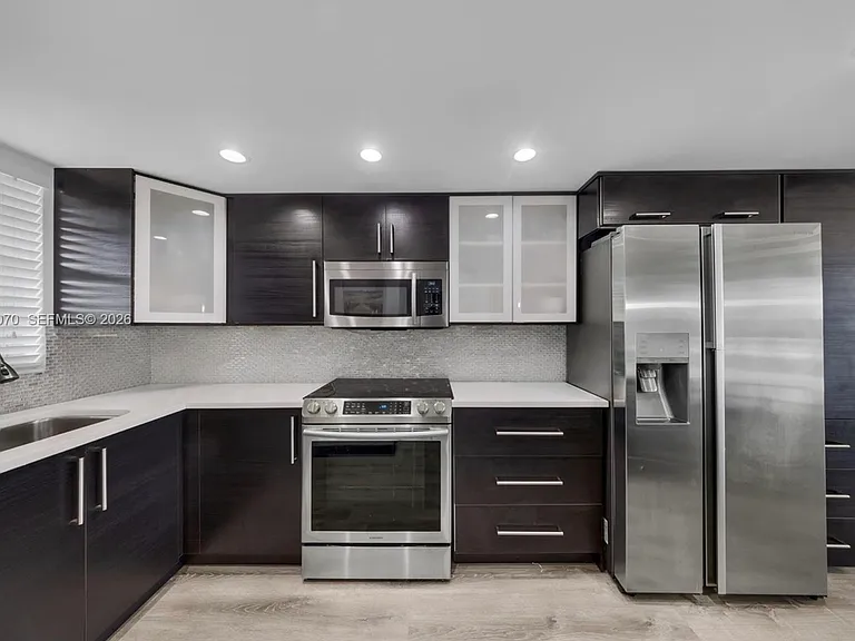 3001 W Rolling Hills Cir #612 — Photo 4