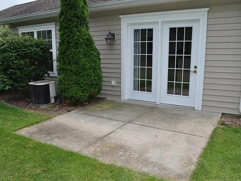 329 Heritage Ln — Photo 8