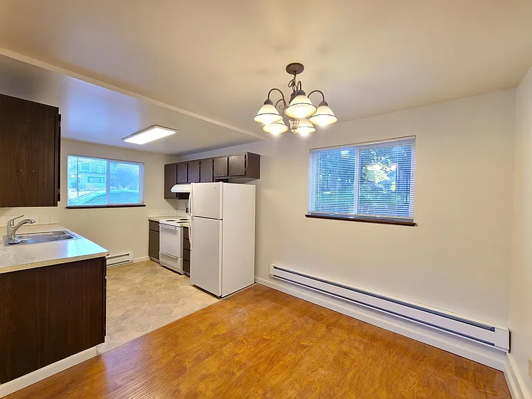 1110 S Walnut Pl — Photo 5