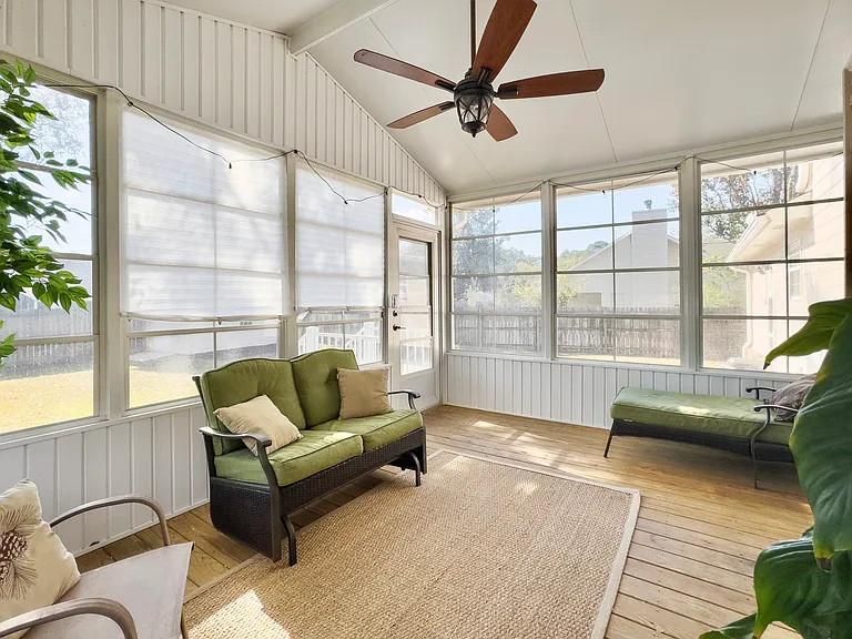 7900 Elderberry Cir — Photo 44
