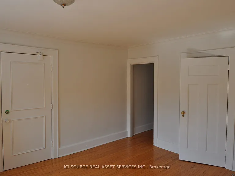 201 Crawford St #4 — Photo 8