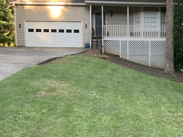 6616 Oak Farm Dr, Acworth, GA 30102