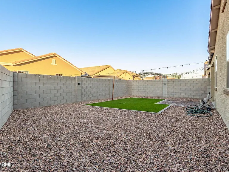 21612 W Kimberly Dr — Photo 21