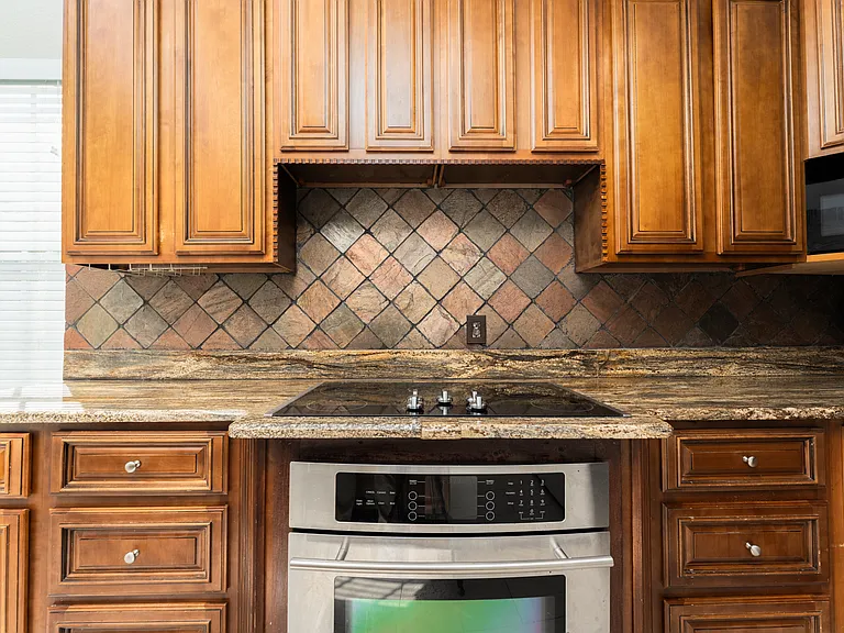 11302 Hoot Owl Ct — Photo 5