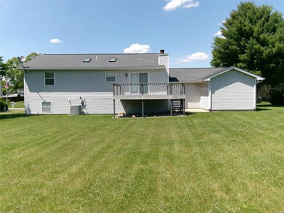 4th image of 31 Mimosa Dr