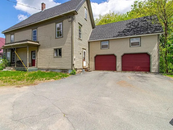 95 Autumn Street, Newport City, VT 05855