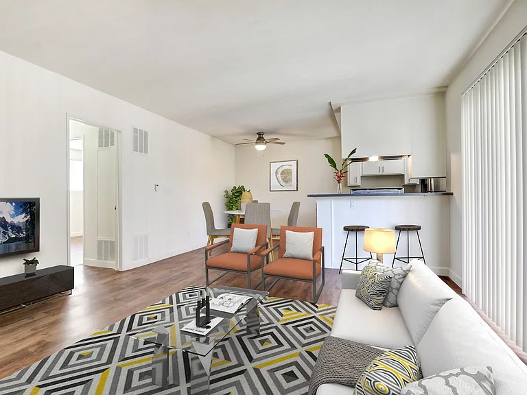 12317 Texas Ave — Photo 12