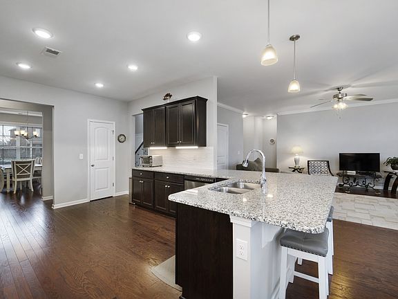 4th image of 5614 Glenalden Dr
