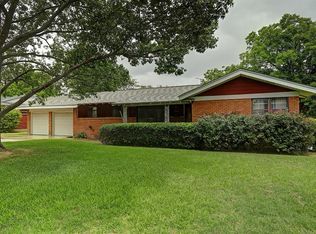 3545 Socorro Rd, Fort Worth, TX 76116
