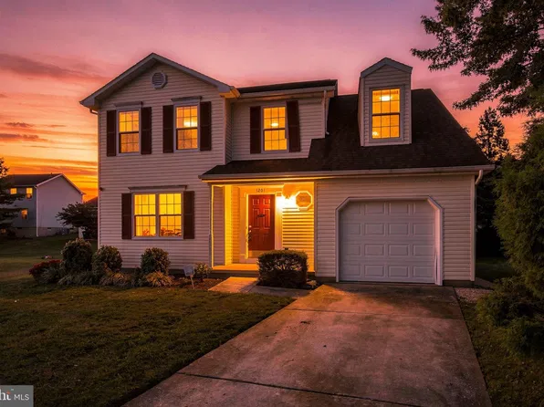 1201 Bishop Ct, Frederick, MD 21702