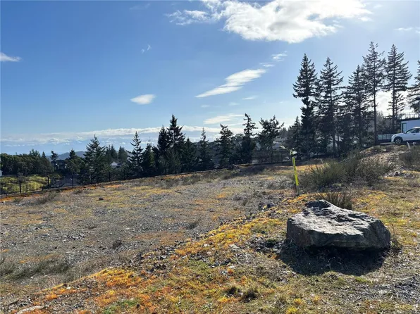 1155 Navigation Ct, Langford, BC V9B 0P4