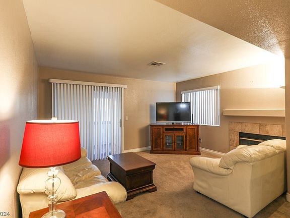 2nd image of 2725 S Nellis Blvd Unit 1022
