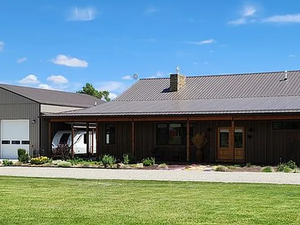 16 Culbertson Ln, Columbus, MT 59019