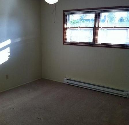 5th image of 9312 NE 6th St
