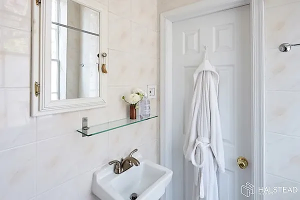 Rented by Halstead Real Estate | media 13