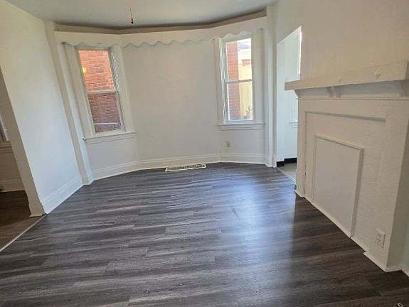 5th image of 1312 Beechview Ave APT 1