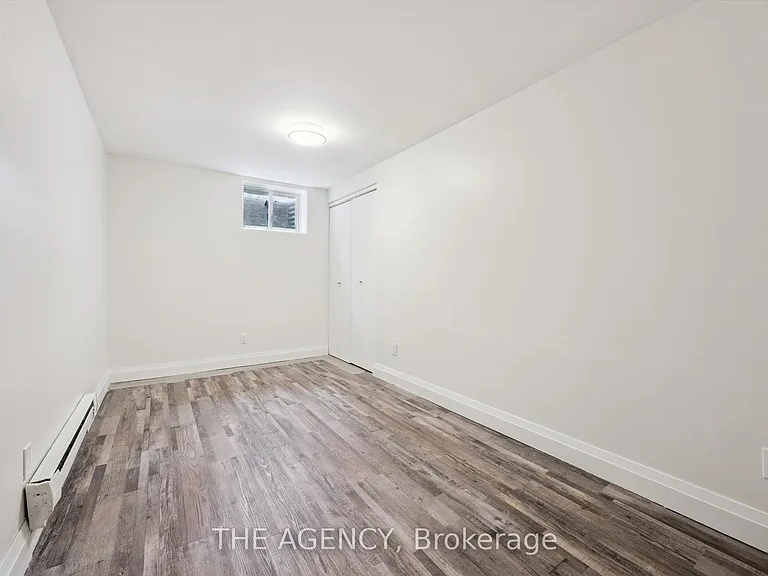410 Scottsdale Dr — Photo 19