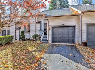 103 Cimarron Dr, Asheville, NC 28803