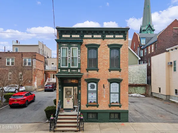 153 Barrett Street, Schenectady, NY 12305