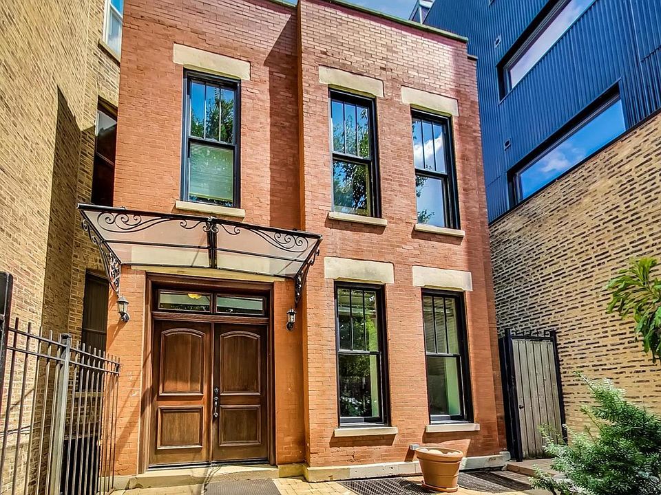 1st image of 1315 N Wicker Park Ave