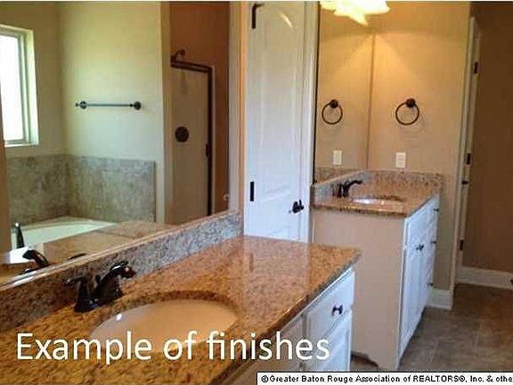 4th image of 14320 Summer Place Dr