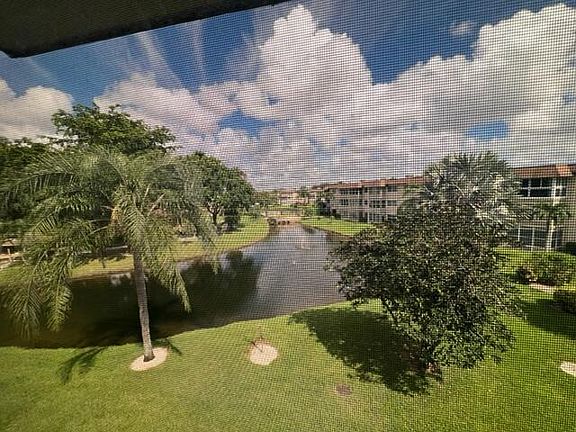 5th image of 4701 NW 34th St APT 612