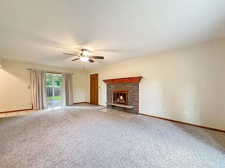 3830 Union Terrace Ln N — Photo 17