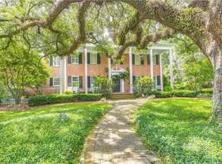 32 Pelham Dr, Metairie, LA 70005