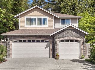 820 NE 174th St, Seattle, WA 98155