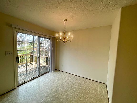 3rd image of 1206 Long Meadows Dr #1