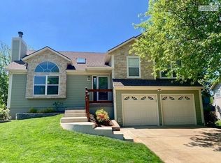 16340 S Sunset St, Olathe, KS 66062