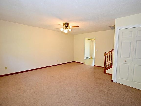 5th image of 844 Maplewood Ave