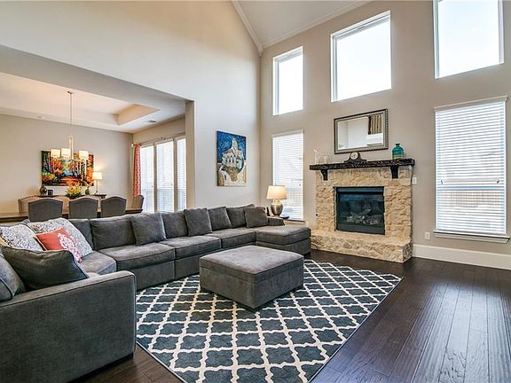 5th image of 1833 Addison Grace Ln