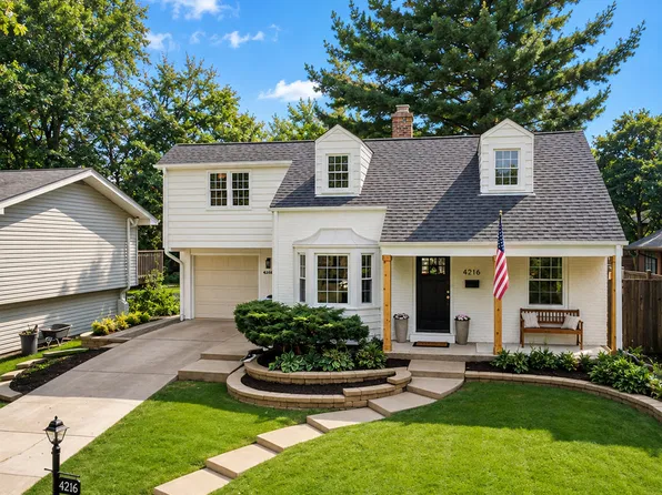 4216 Elm St, Downers Grove, IL 60515