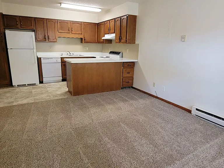806-808 University Ave #900 — Photo 31