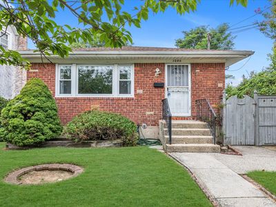 1280 Arlington Avenue, Elmont, NY, 11003