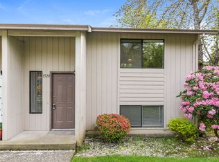 1508-1520 SW Dewitt St, Portland, OR 97239