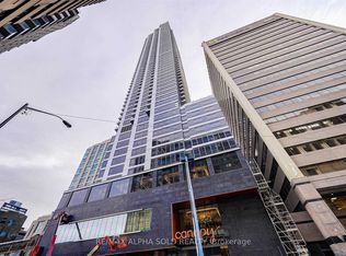 395 Bloor St E #2212, Toronto, ON M4W 1H7