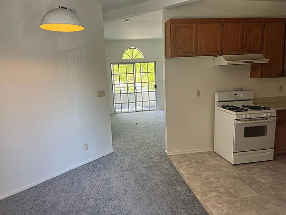 5th image of 1426 N Edison Blvd APT D