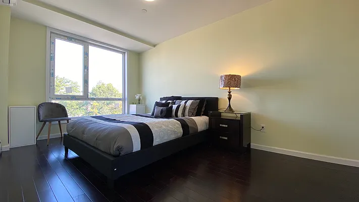 Sold by E Realty International Corp | media 10