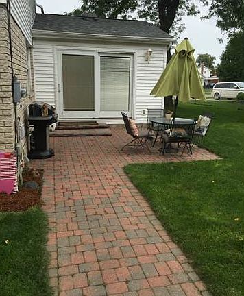 5th image of 30504 Glenwood Cir