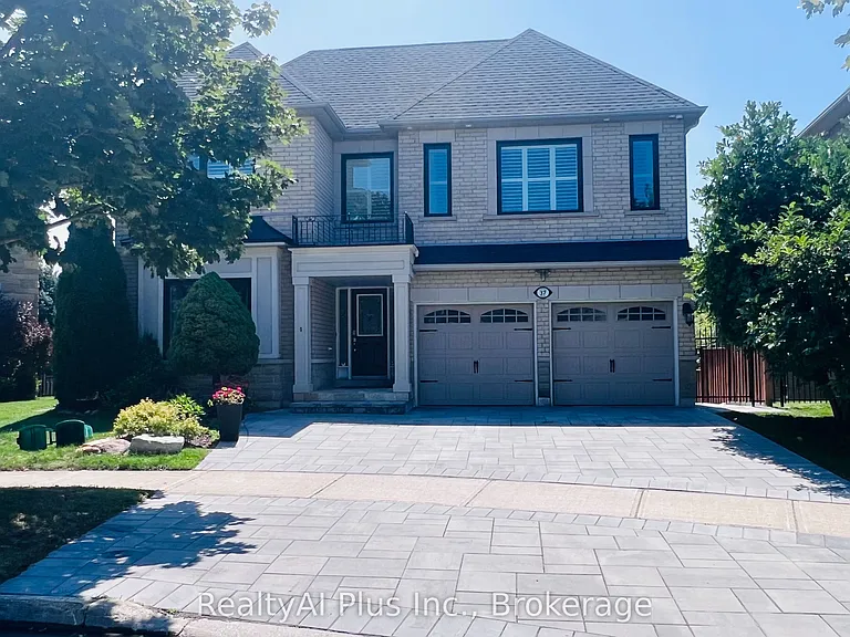 37 Bowhill Dr #WALK-OUT BASEMENT — Photo 1