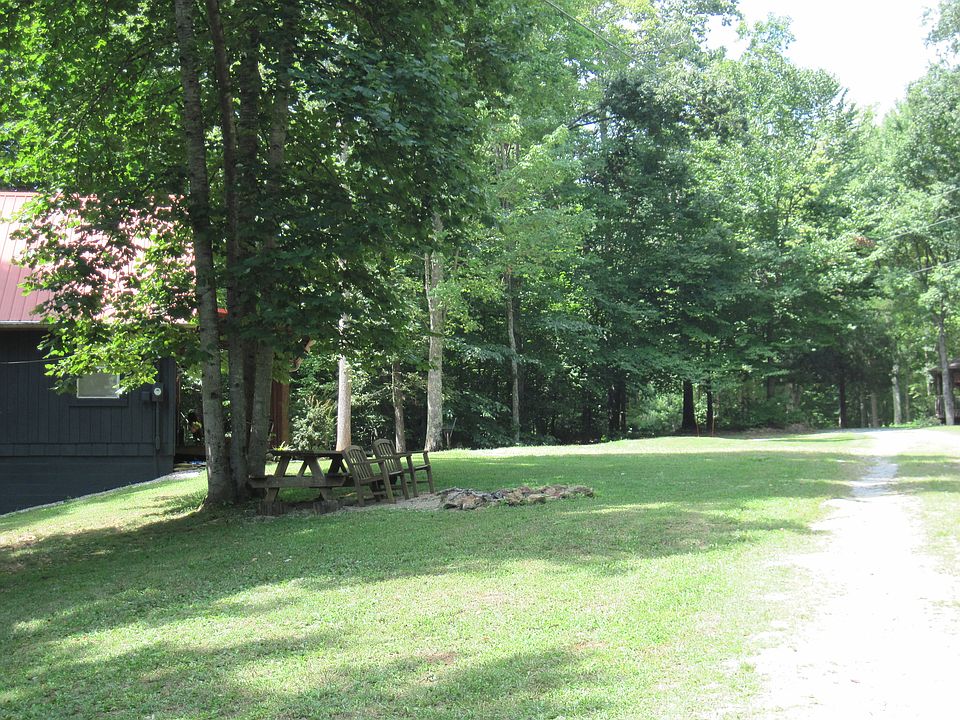 1st image of 25 Anglin Falls Dr