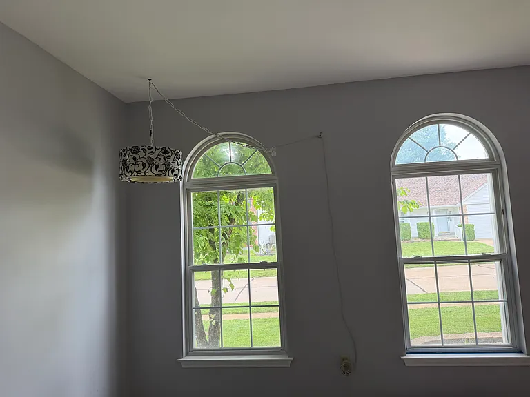 7586 Shadybridge Dr — Photo 12