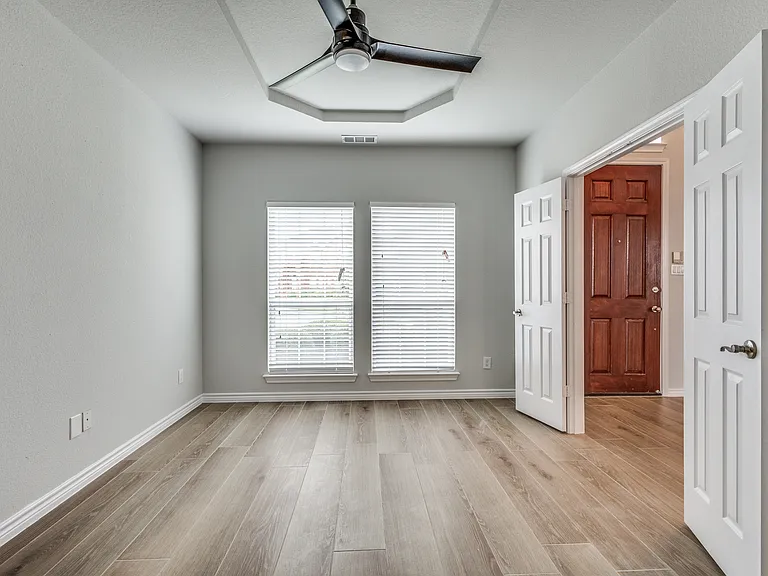 11532 Gatesville Dr — Photo 7